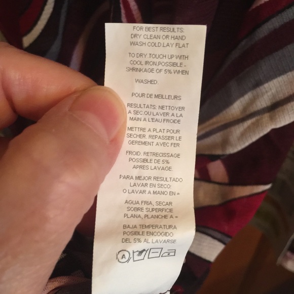 SOLD NWT Karen Kane 3X Wine & Roses 3/4 Sleeve Wrap - Picture 6 of 8